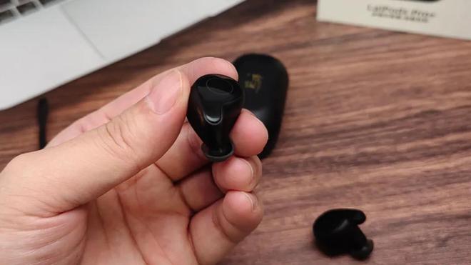 私密时光：降噪耳机的真正救星尊龙凯时APP喧嚣都市中的(图4)